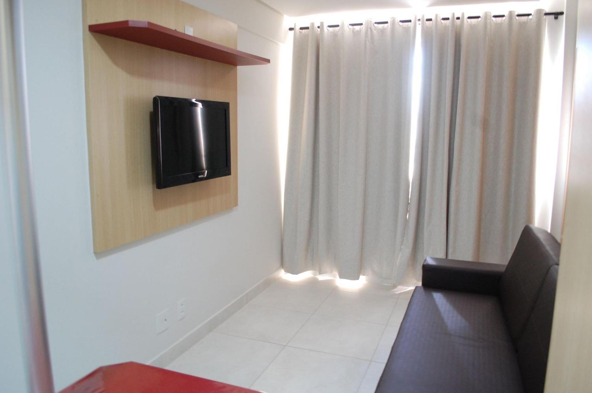Everest Flat Service Caldas Novas Εξωτερικό φωτογραφία