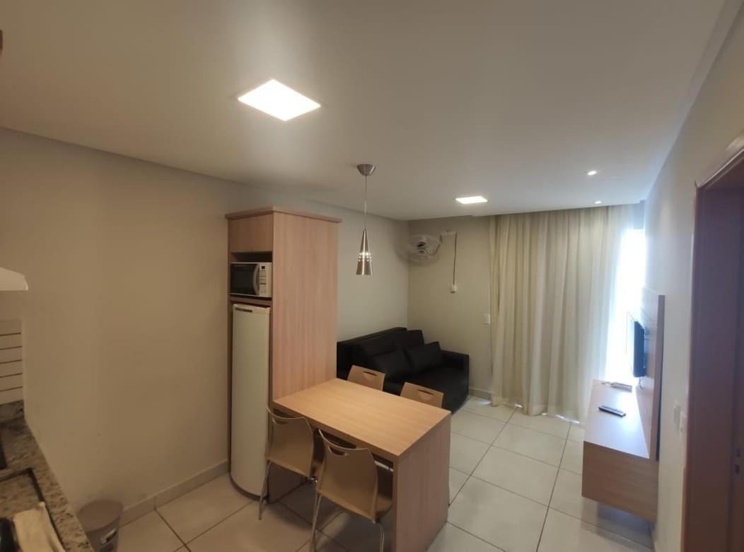 Everest Flat Service Caldas Novas Εξωτερικό φωτογραφία